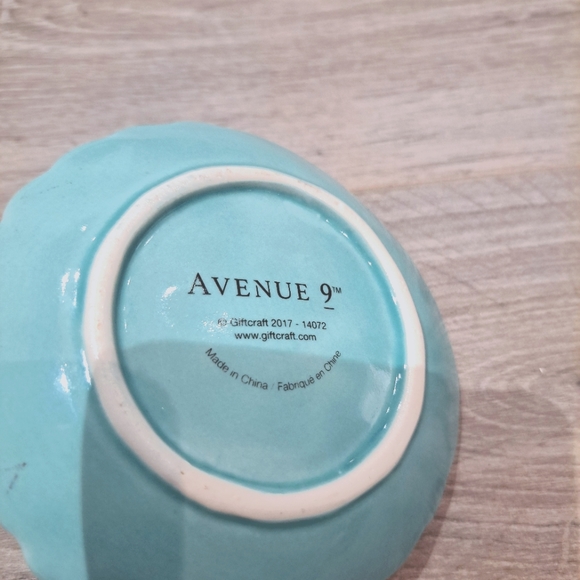 Avenue 9 beautiful turquoise Peacock accessorie dish for rings others - Picture 2 of 2